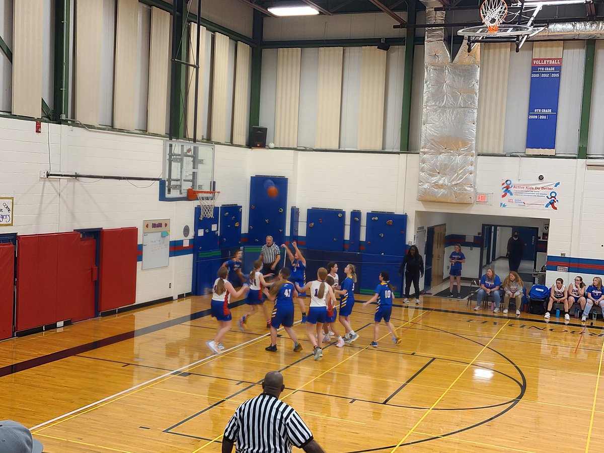 IolaMiddle's tweet photo. 7A lost to SFT. https://t.co/o5EFAKc9BY