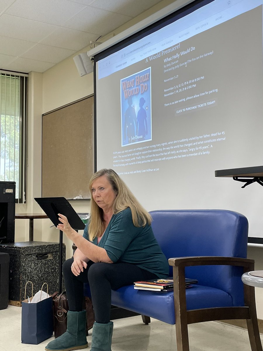 CSUSBAlumni's tweet photo. #ProfessorForADay
Thank you to our respected Alumna, Jody Duncan ‘90 - Theater Arts, for joining us this morning as part of the Professor For A Day program.
Visit https://t.co/psLn5qAdwz for more information about the program.
#CSUSBAlumni https://t.co/2NgU1rt2so