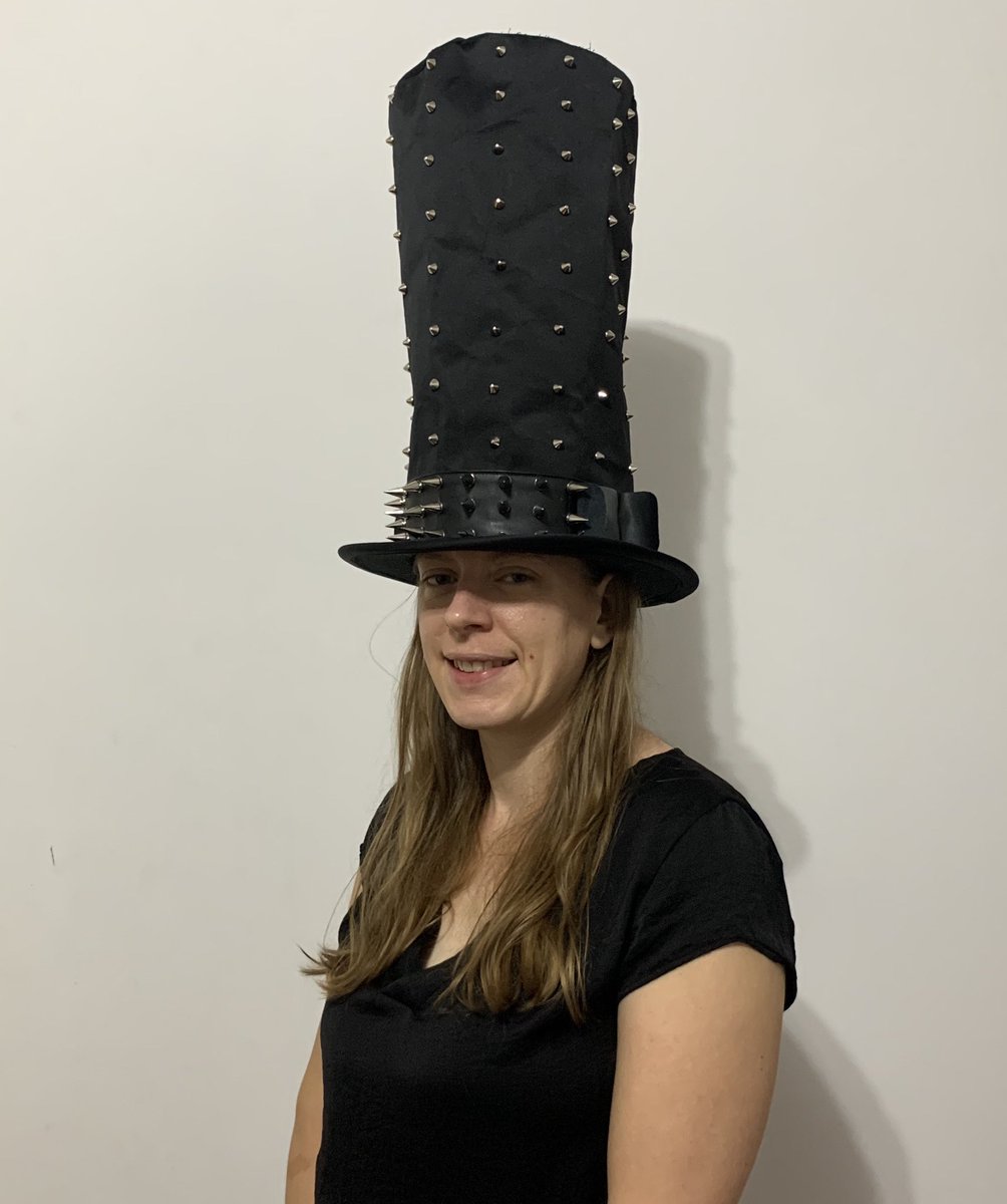 cosplaymandy's tweet photo. I recently made this Alice Cooper hat as a commission! It took a ton of studs! They’re not easy to attach! 😅 #cosplay #cosplayer #cosplaycommissioner #cosplaying #cosplayers #cosplaymandy #cosmaker #cosmakers #alicecooper #alicecooperfans #alicecooperfan #alicecoopercosplay https://t.co/FidxhmgVLG