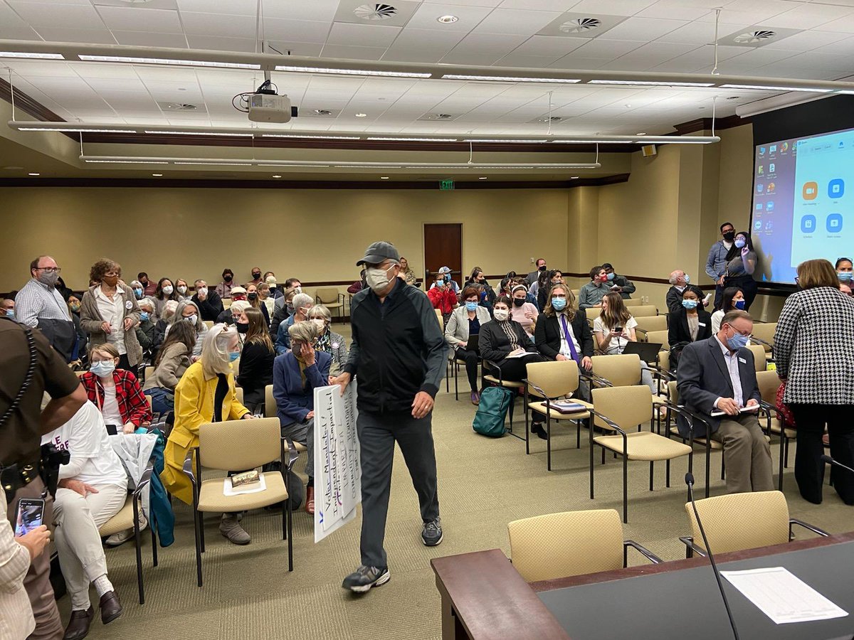 Today we presented to <a href="/RedistrictUtah/">Utah Legislative Redistricting Committee</a> with a full crowd. Thanks to all who participated. Reminder that our report can be found online at uirc.utah.gov!