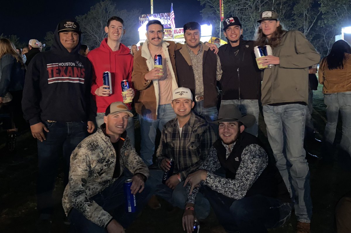 rickricky1229's tweet photo. Koe Wetzel once said “The Good Die Young” https://t.co/rT9SrUjLUu