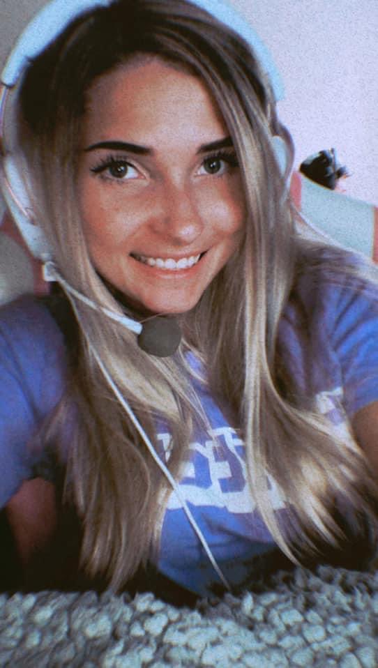 SamanthaG 🗝 (@magnifiedkey) on Twitter photo 