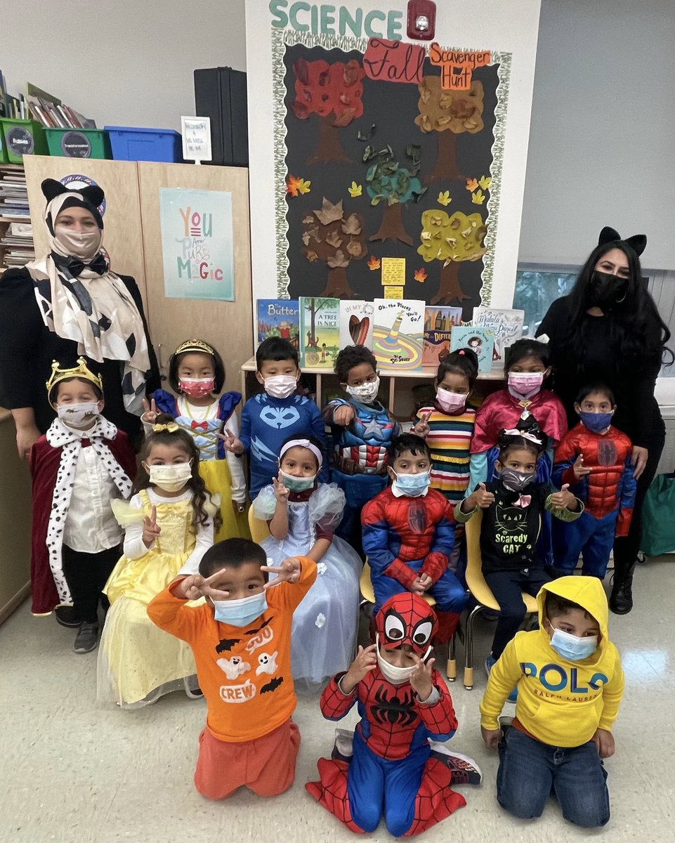 How cute are my boos? 👻 @30Q398 <a href="/nycdistrict30/">District 30</a> #weallLEARN