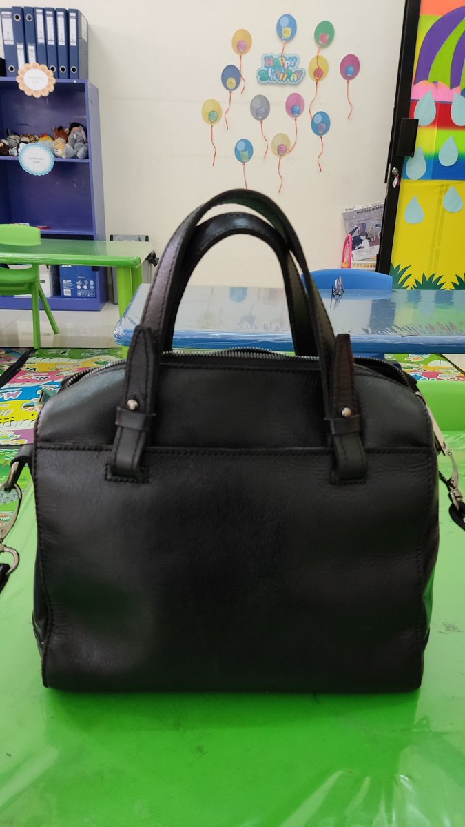 Blesstopia's tweet photo. @kudelleather menemaniku ke sekolah. 😍☺ https://t.co/x81kPUUaB4