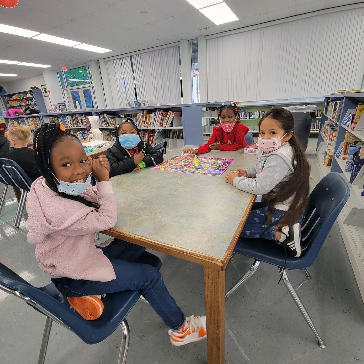 PotterEagles's tweet photo. House of Loyalty is on a roll, they won house of the month twice in a row! They sure know how to come to school every day, in uniform, and show some PRIDE! We are proud of you! #4Houses1Community #PotterPride @TransformHCPS https://t.co/cBAKLOjzxe