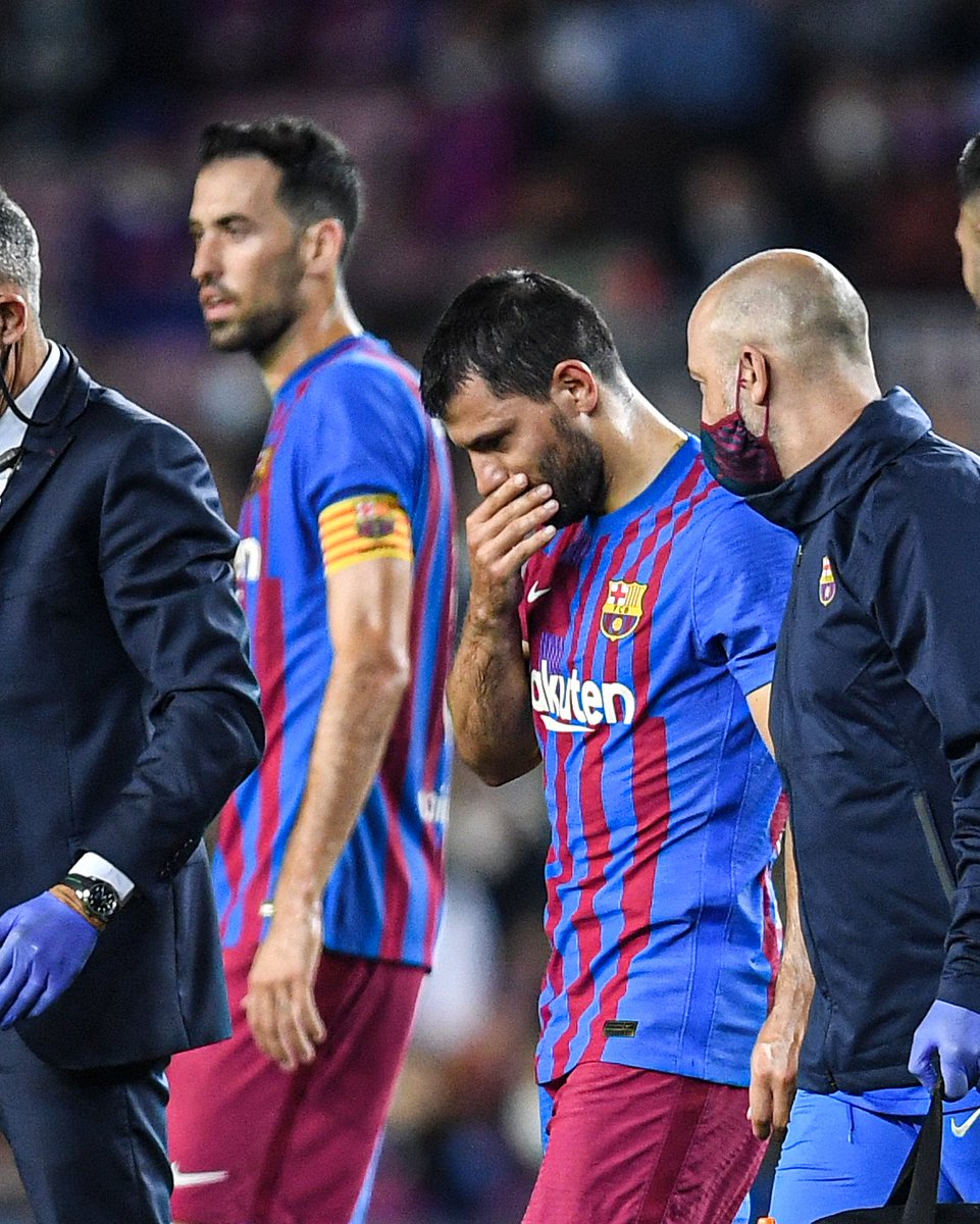 idextratime's tweet photo. RESMI : Barcelona mengumumkan jika Kun Aguero harus absen selama 3 bulan guna menjalani pemeriksaan dan pengobatan lebih lanjut masalah jantung yang dialaminya.

Sebelumnya Kun didiagnosis mengalami masalah gangguan irama jantung.

Get well soon Kun! 💪 https://t.co/5QdrpPNXWo