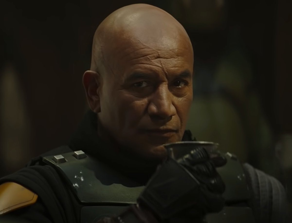egoraptor's tweet photo. Would like to formally welcome the daring return of a dearly missed Star Wars alum: Boba Fett's eyebrows https://t.co/l0IosXJBDn