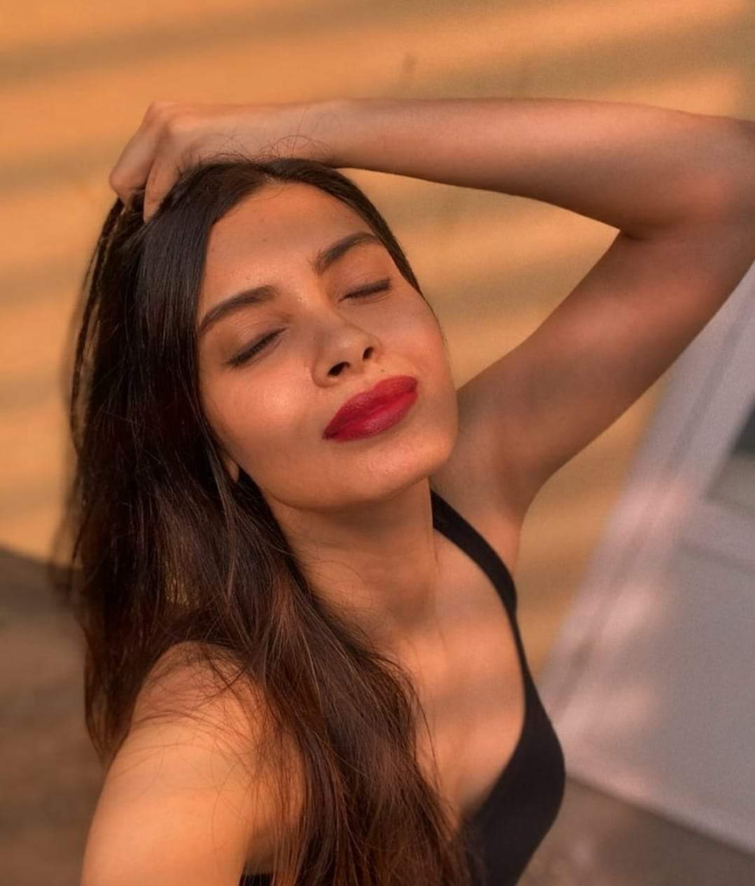 Here s wishing the gorgeous Diana Penty a very happy birthday.    