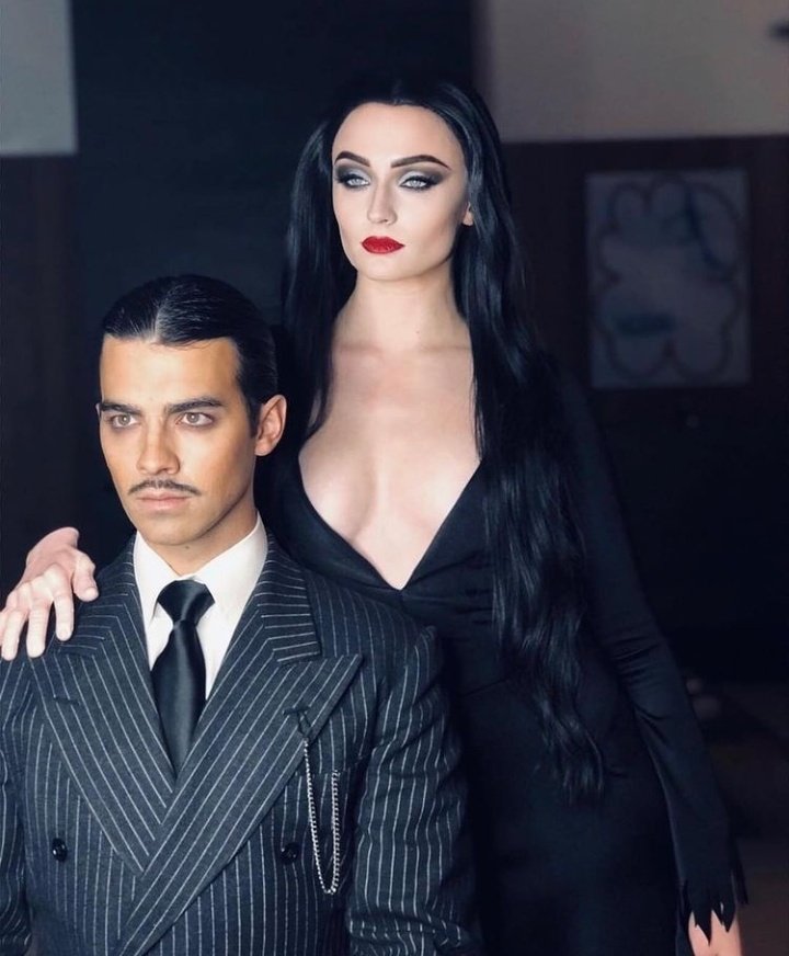 AkilinaIvanski's tweet photo. ⠀
   ⠀⠀⠀   𖤍 𝐇𝐀𝐏𝐏𝐘 𝐇𝐀𝐋𝐋𝐎𝐖𝐄𝐄𝐍.𖤍
⠀⠀⠀⠀⠀⠀⠀ 
⠀⠀⠀⠀⠀⠀⠀  #IvanskiHalloween
⠀⠀⠀⠀⠀⠀⠀⠀⠀⠀⠀⠀ https://t.co/5LGmp1GgbX