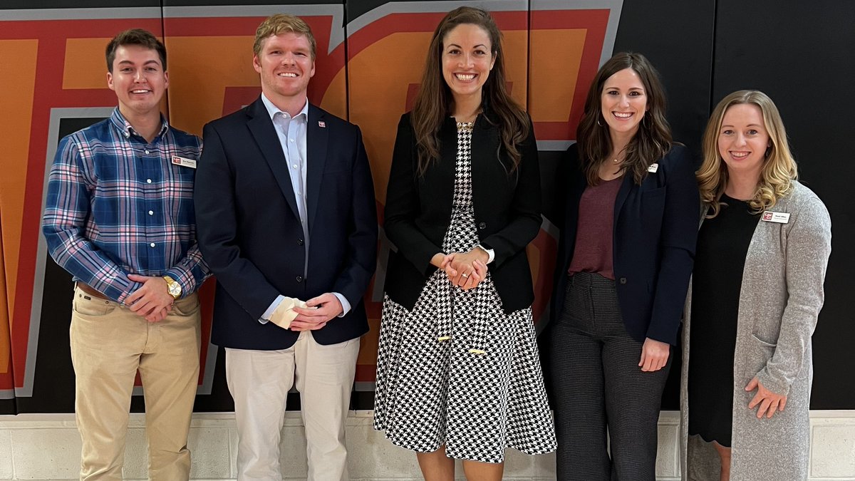 ryanegly's tweet photo. We believe education drives economic development. The @LawrenceCoTN Chamber team was proud to represent the voice of the business community at this evening’s @TNedu town hall!

Keep up the great work, @SchwinnTeach! https://t.co/uBt8J375IP