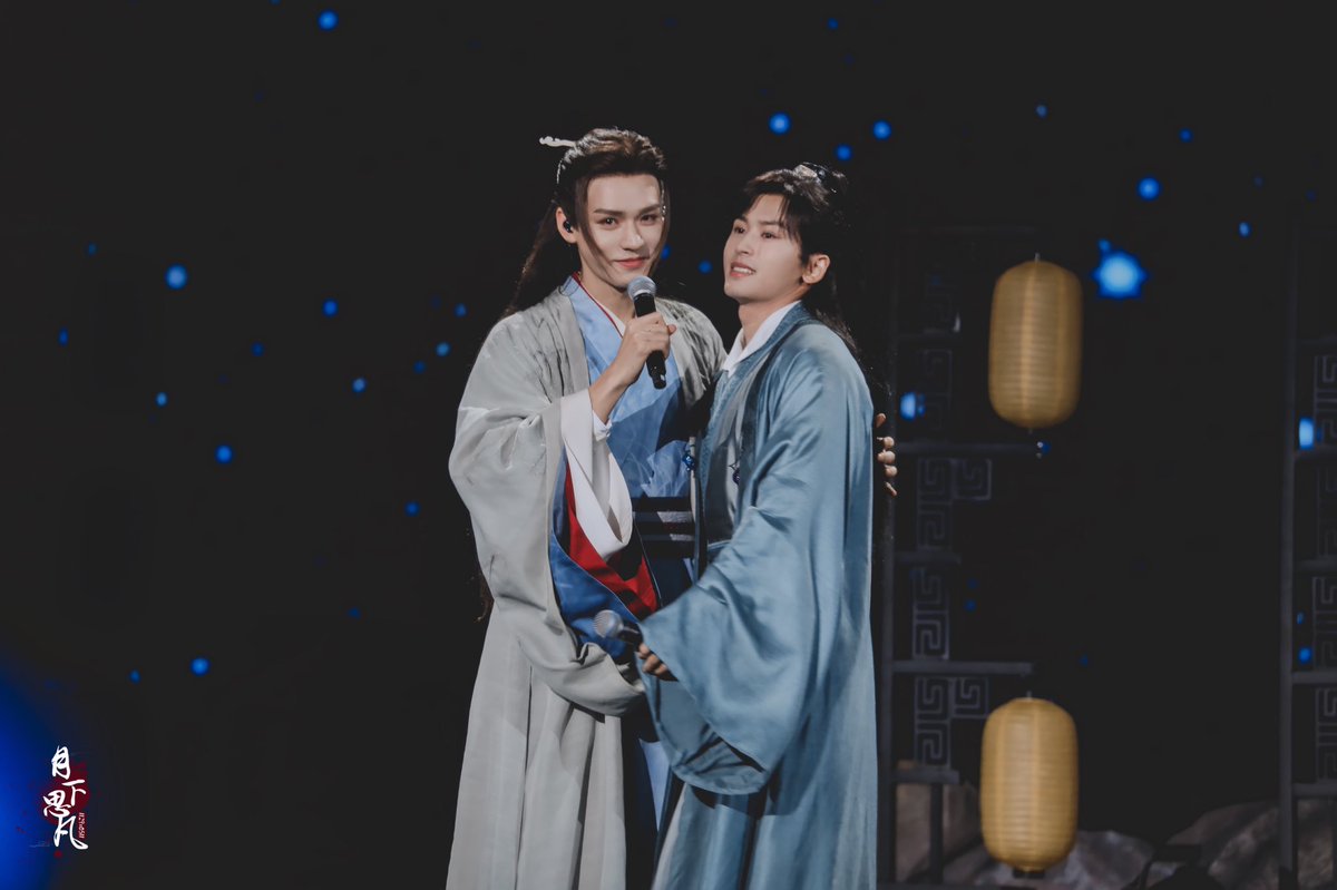 ZeesaintW's tweet photo. #山河令
 #山河令登山中
#浪浪钉
一生和永远😭 https://t.co/Ym8BERuz1r