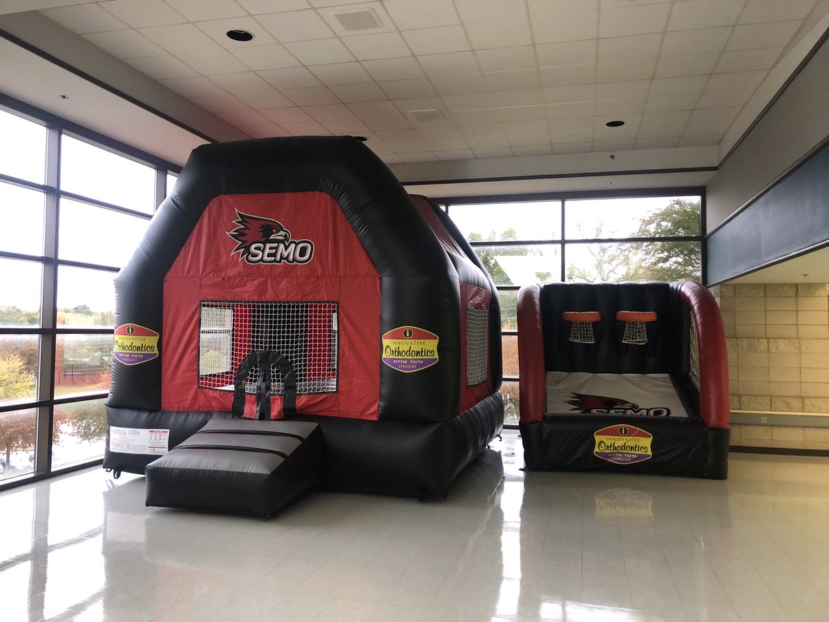 Big thank you to Innovative Orthodontics for sponsoring the Kids Zone at all <a href="/SEMOMBB/">SEMO Men’s Basketball</a> and <a href="/OfficialSEMOWBB/">SEMO Women’s Basketball</a> home games. Located on the upper concourse behind section 211. 

#LetsSoar