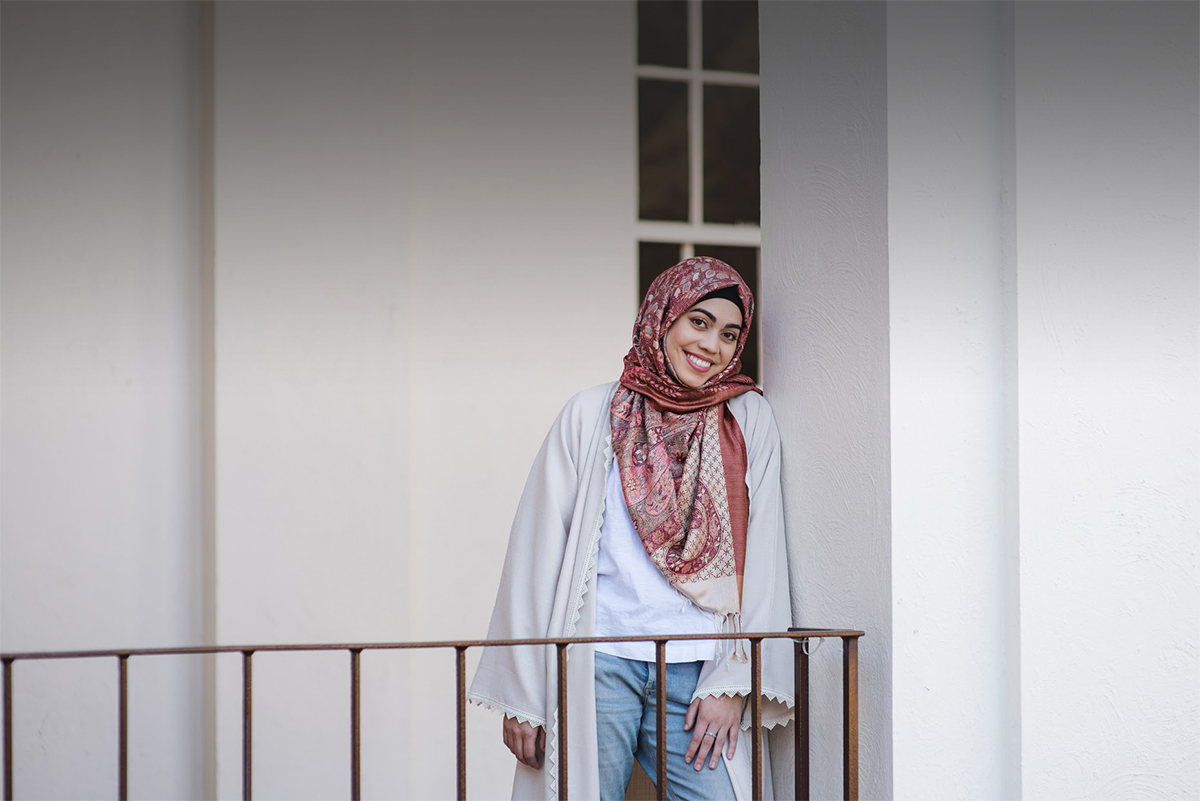 USydSLC's tweet image. 🎉 Congrats to our alumna Iman Salim Ali Farrar who&apos;s been awarded two @Sydney_Uni travelling scholarships to further her passions in global advocacy, Arabic studies and politics at @UniofOxford! Read her story: bit.ly/3CxjrqV

#ProudArtsGrad #LeadershipforGood