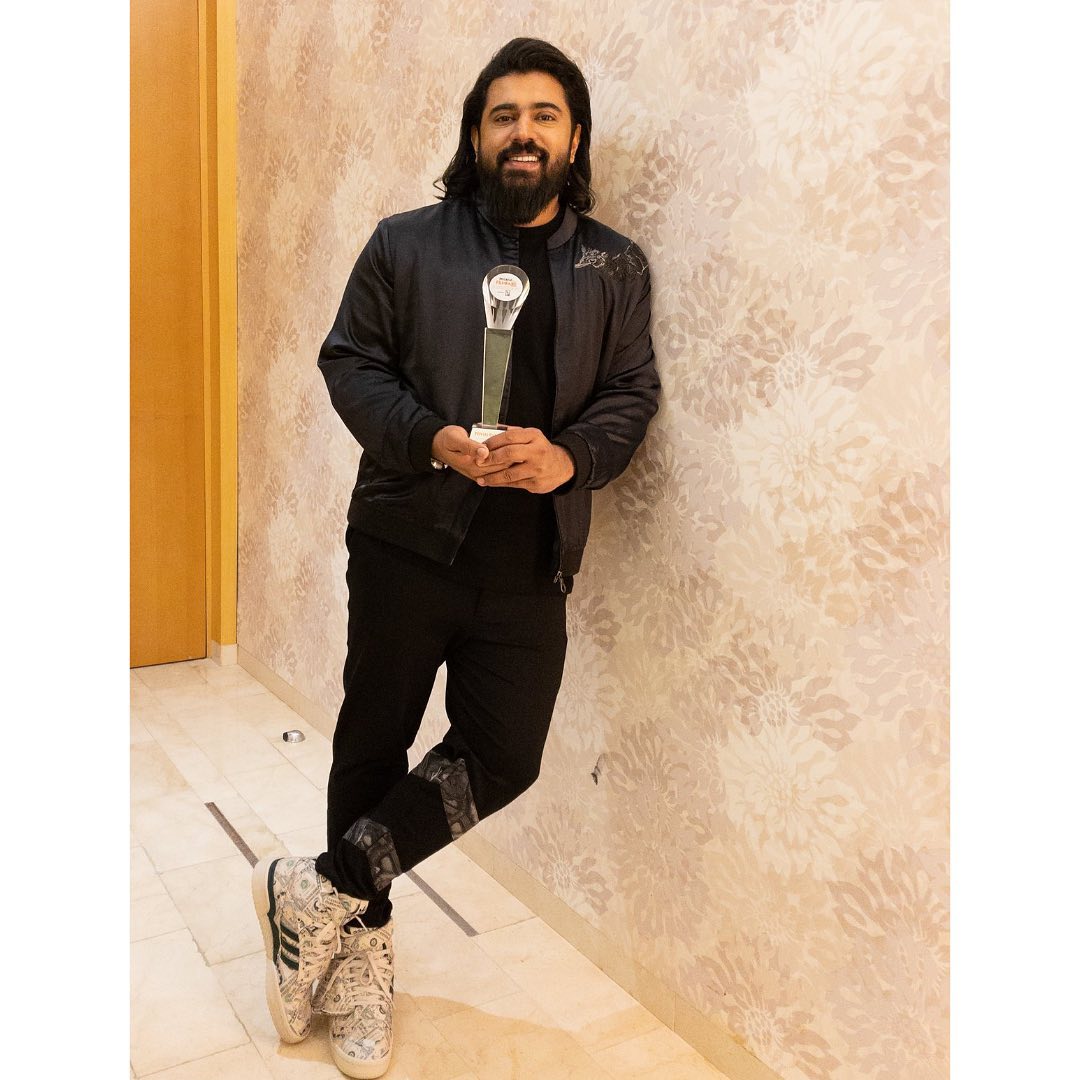 southernjourn's tweet photo. southernjournalist @nivinpaulyactor The honourable persson wons the honourable price for the given effort #nivinpauly #filmfare #ffmeachievers #dubai #southernjournalist https://t.co/XCNX4FegLZ