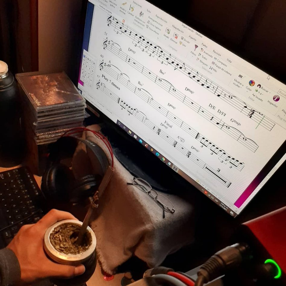 AvidSibelius's tweet photo. 📷 https://t.co/L7JVqSiUYD
▶️ https://t.co/5qy3FikN9r
#score #scorewriter #transcription #software #sheetmusic #music #sibelius #avid https://t.co/ZjDX9FKye4