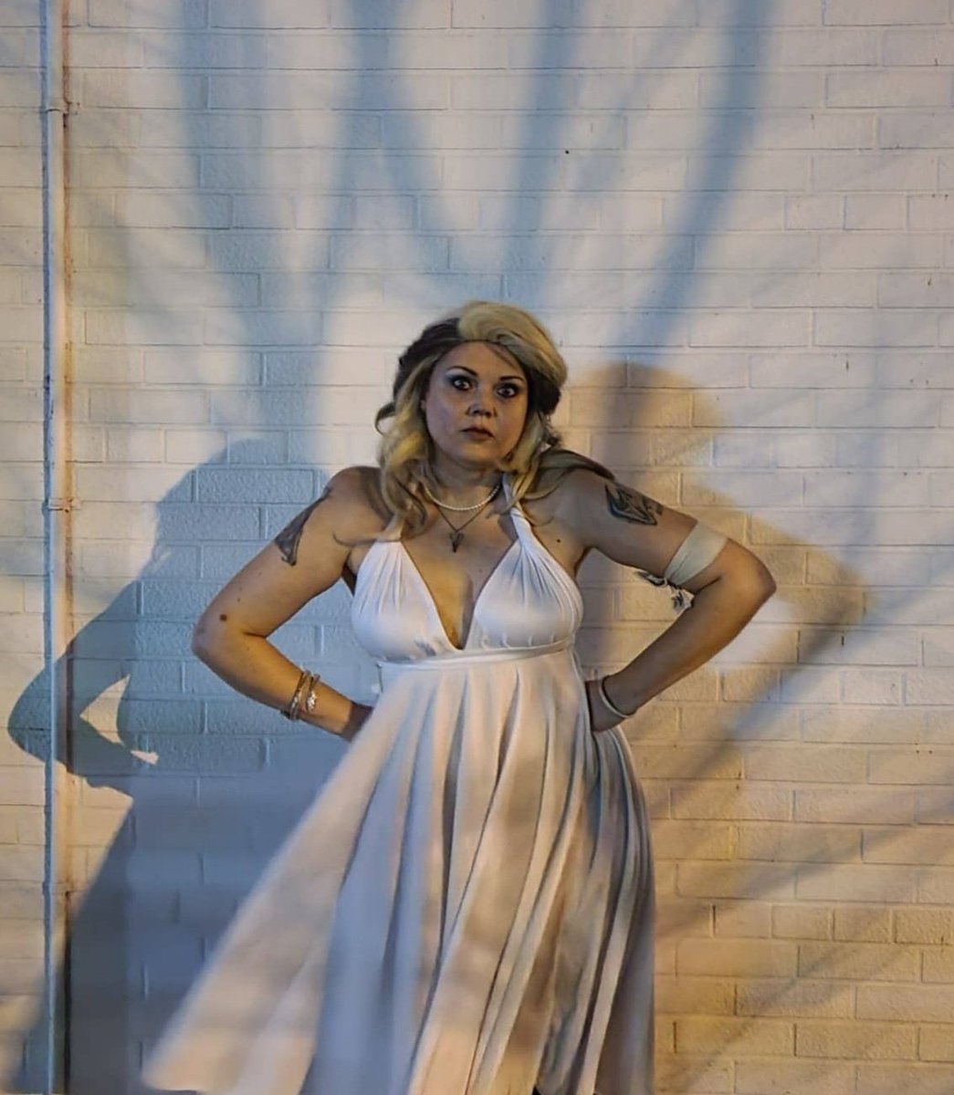 WandaMacRae's tweet photo. @BlondieOfficial @chrissteinplays I finally made a Debbie Harry look from Blondie's album Parallel Lines. I have loved this album so much ever since it came out in 1978. Costume bucket list ✔ https://t.co/IuFOphrR2I