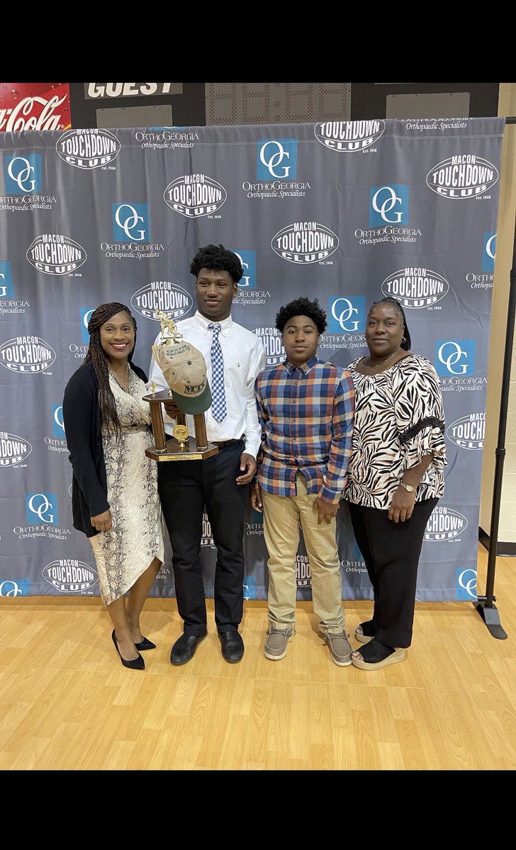 Fernando Washington ✞ tweet media