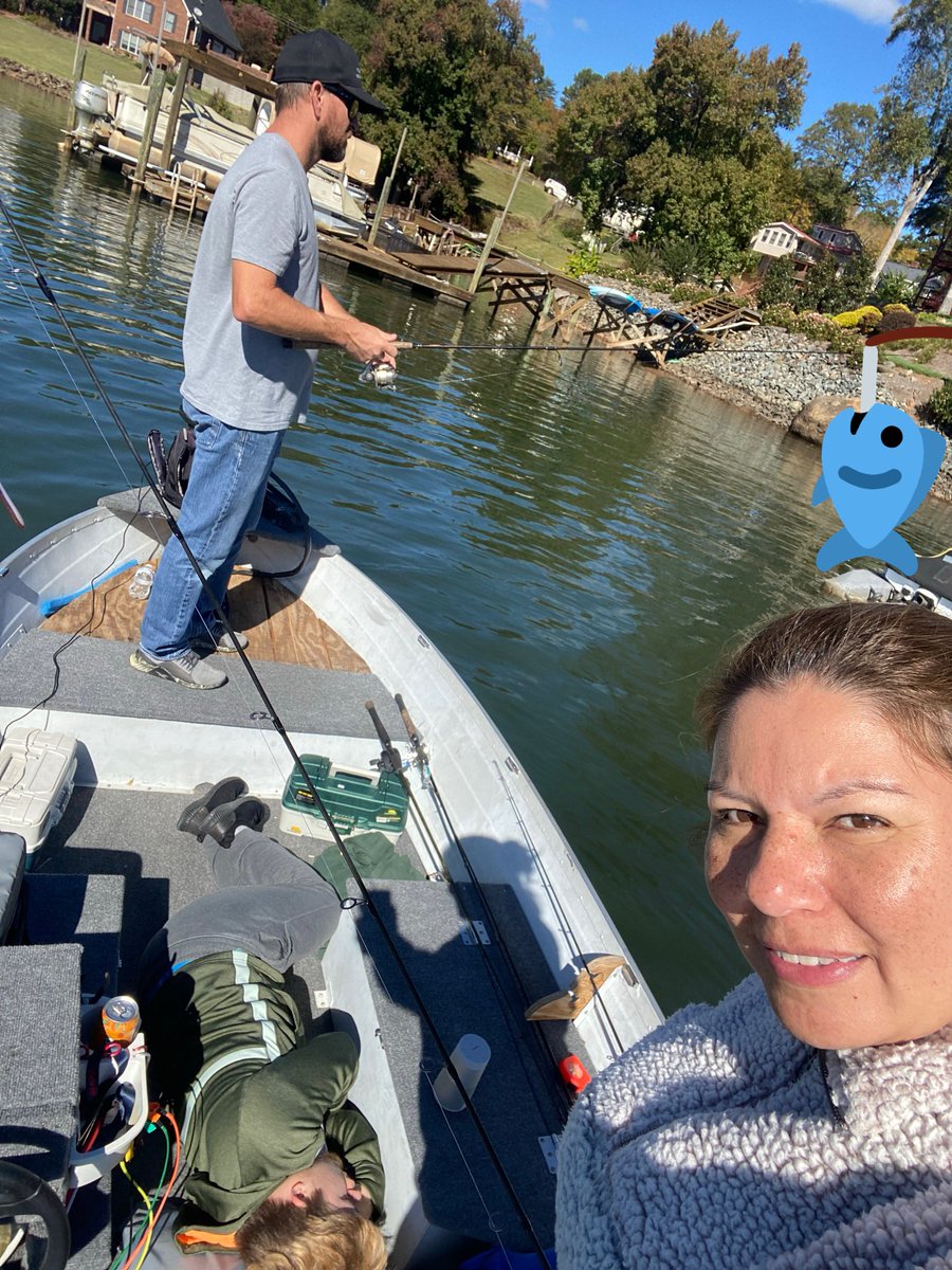 GildaVassi's tweet photo. Sunday fishing day with @m_j_spah  and Mikey 🎣 #fishing https://t.co/flLFMg338g