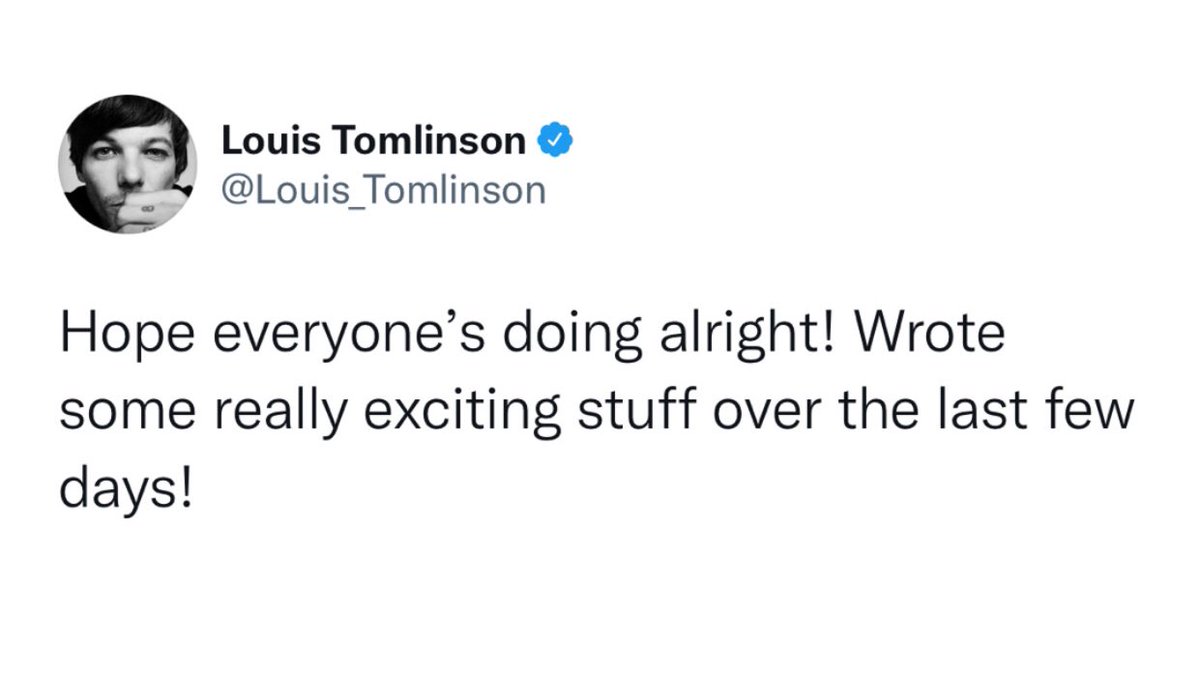 louis tomlinson a great singer and the most wonderful person in the world. he always thanks us for everything and makes us feel like his best friends <3
