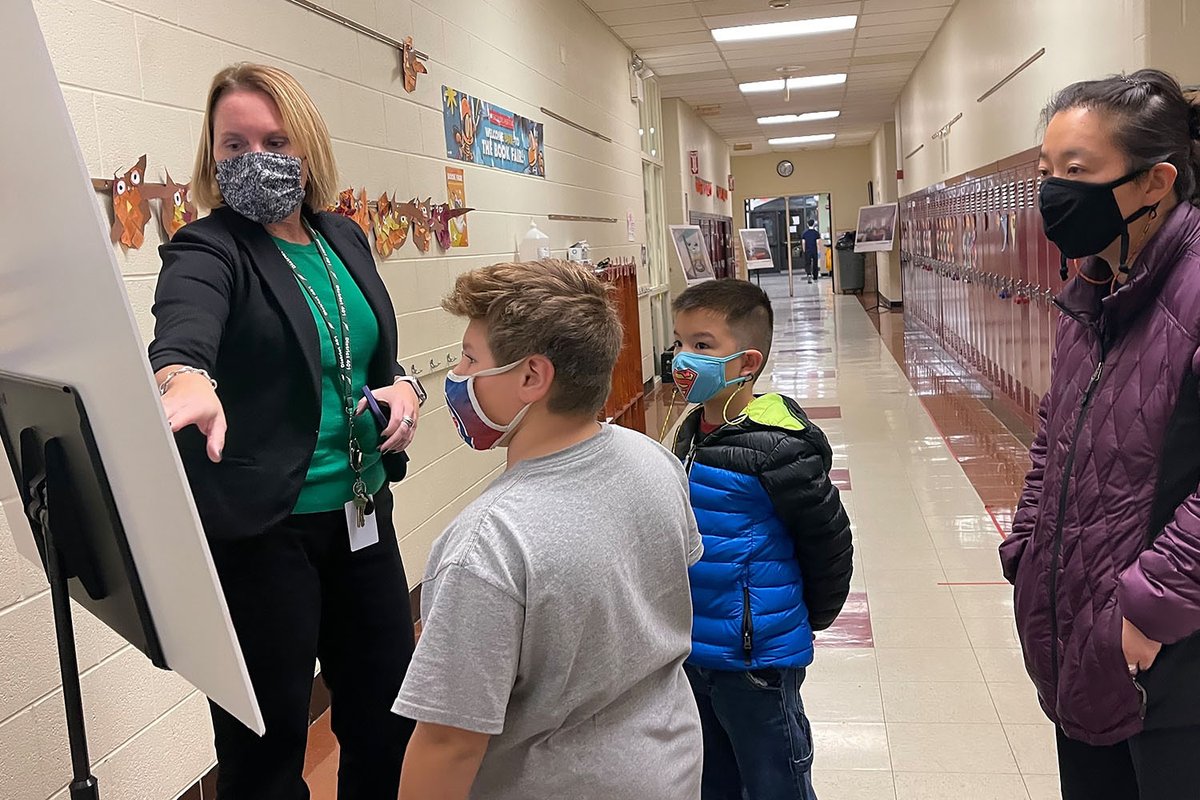 epcusd401's tweet photo. Parents, students and @replilly78 came out tonight to learn about the upcoming @jm401_trojans addition &amp; renovation project. Dr. Gauthier led a tour and pointed out the planned changes, which received an enthusiastic thumbs up! Thank you, Rep. Lilly, and everyone who attended! https://t.co/UrlGeNwgzQ