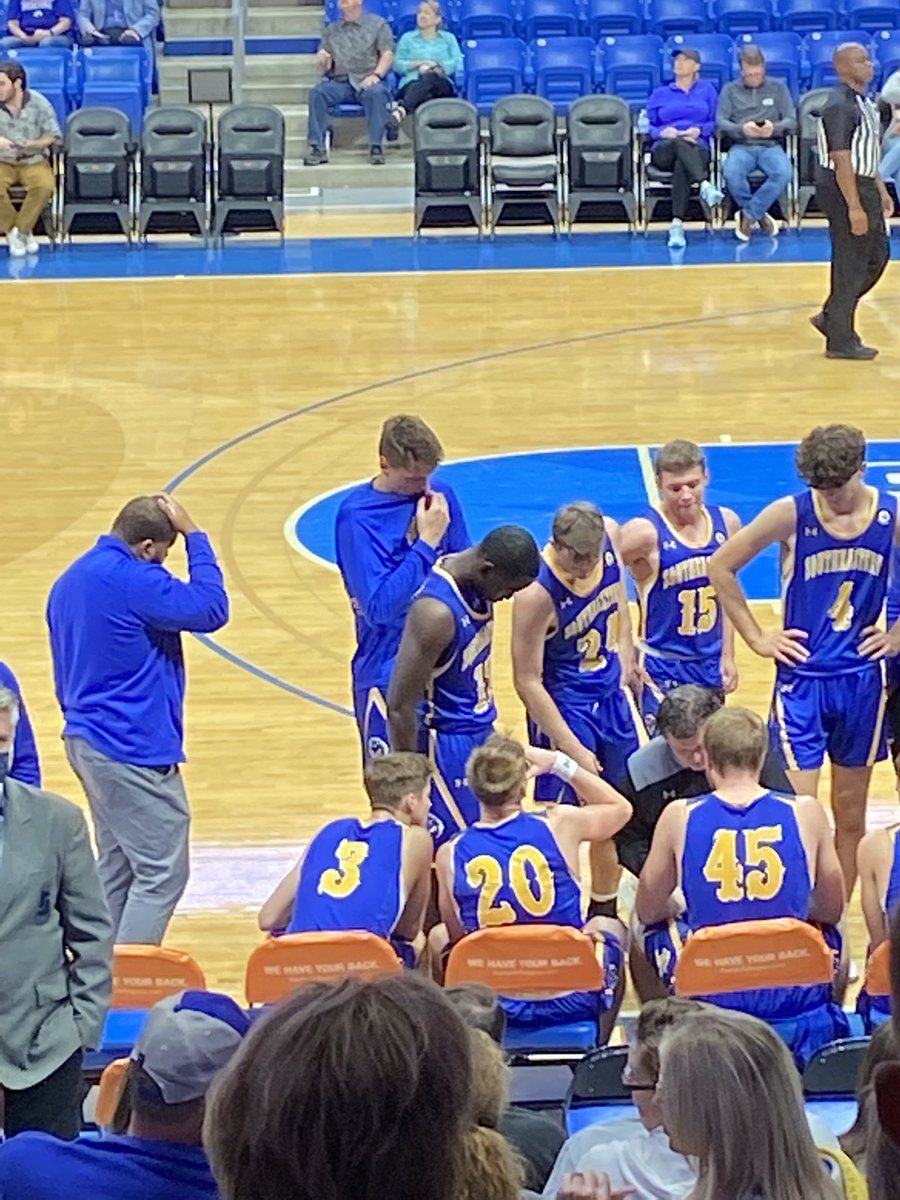 Supporting <a href="/_TheRealJwi11/">Jalen Williams</a> and SOSU basketball against UTA.