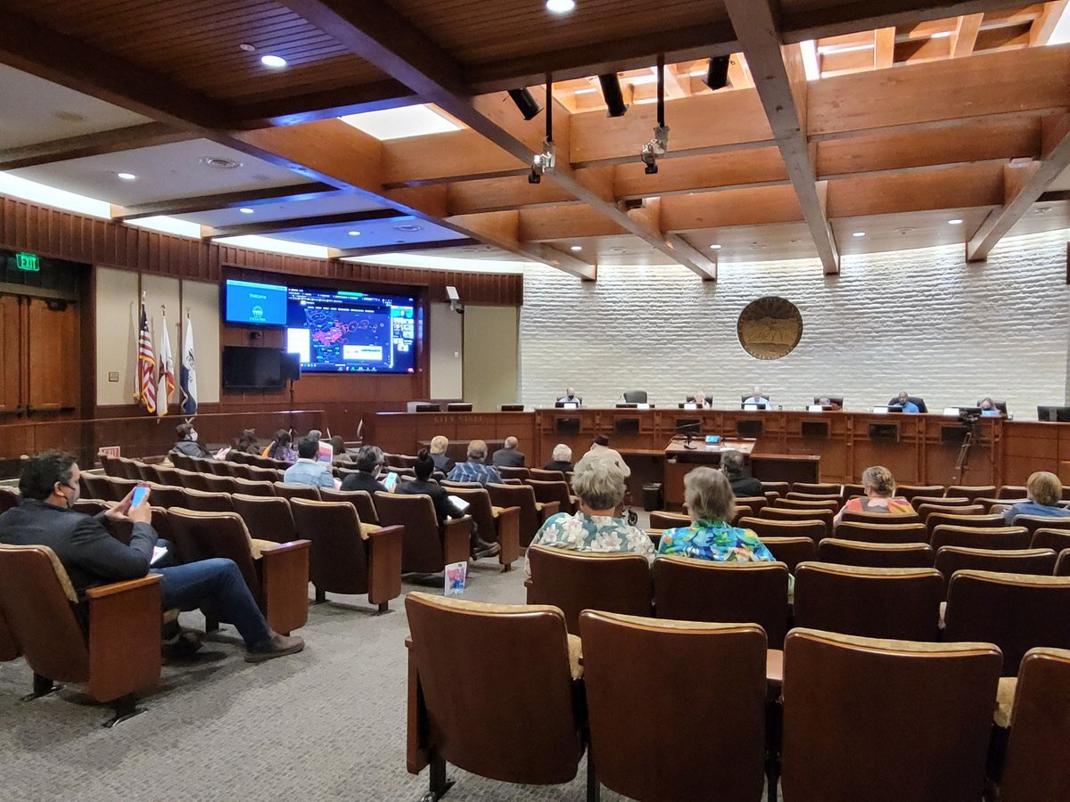 SDCountyIRC's tweet photo. Happening now! Join us for the County of San Diego Independent Redistricting Commission Draft Map Public Hearing in-person at Chula Vista City Hall! 🏢

Or join via zoom + phone! 💻☎️📲
More details at:
https://t.co/qDfGcdaCLx https://t.co/V62dJei8ZK