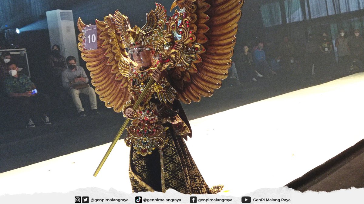 GenPImalangraya's tweet photo. Malang Flower Carnival 2021 

Hi #sobatGeMar, Malang Flower Carnival yang merupakan satu dari sepuluh event Indonesia yang berskala Internasional telah sukses di gelar. https://t.co/0n7zPY2Z3H