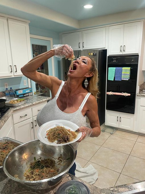 Making food for Halloween party. Very good Japchae. https://t.co/gwRCewuoum<a href="/tag/tgif"class="tags"><span>#tgif</span></a><a href="/tag/weekend"class="tags"><span>#weekend</span></a><a href="/tag/sailing"class="tags"><span>#sailing</span></a><a href="/tag/bignipples"class="tags"><span>#bignipples</span></a><a href="/tag/xlimplan"class="tags"><span>#xlimplan</span></a>