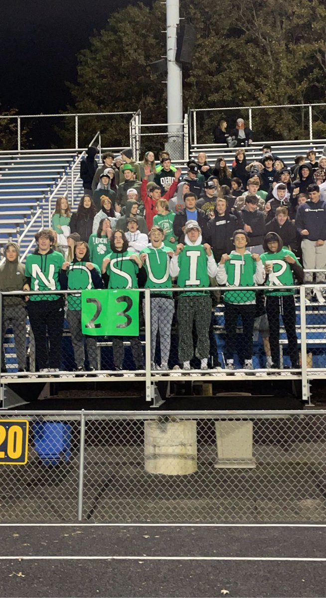 Juniors may have won the Powderpuff game, but they still can’t spell.

‘22 on top