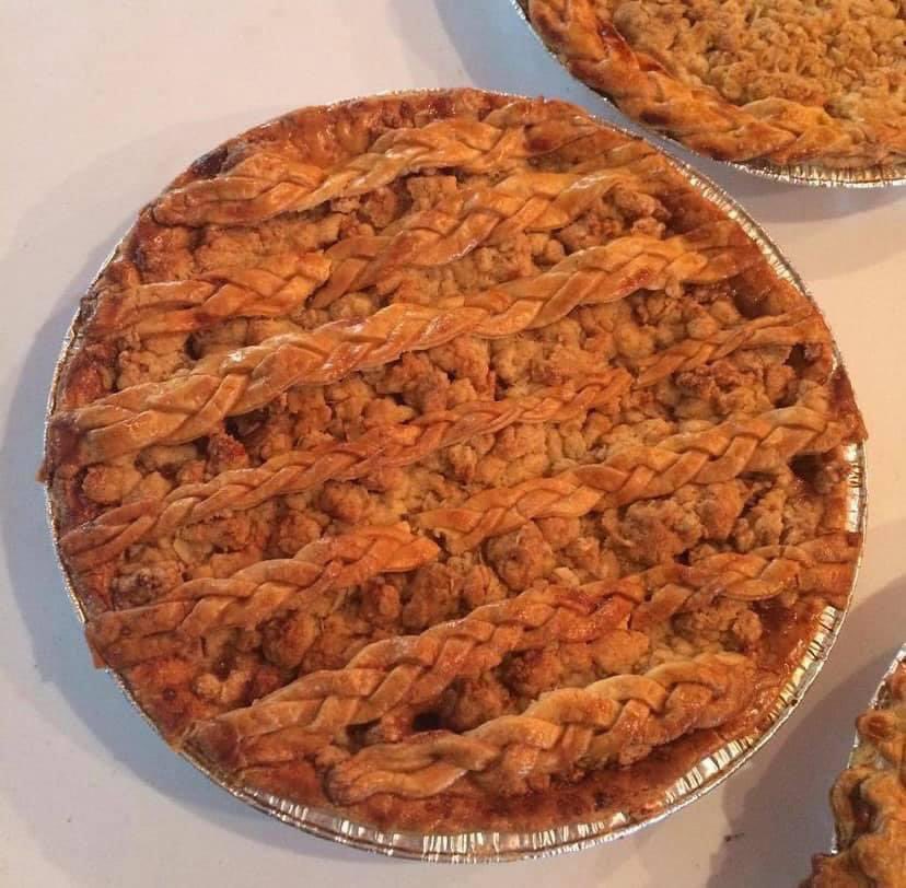 lavcupcakery's tweet photo. Thanksgiving order deadline is 11/8 https://t.co/kjllgOu5dc https://t.co/IvXhOWbtos