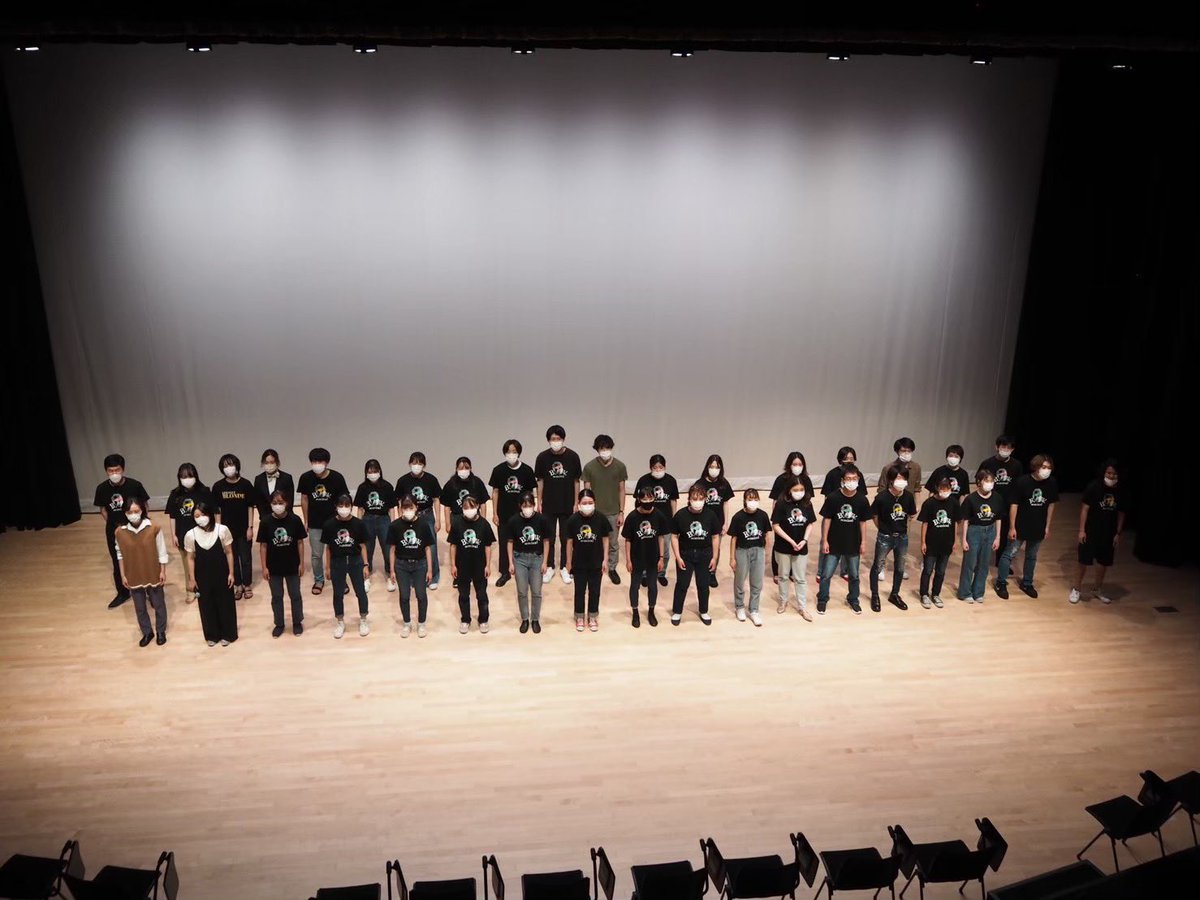 RyukokuMusical's tweet photo. 【Summer SC Song Introduction】
🎵全体曲🎵
❤️Seasons of Love / Rent
代々B.W.で歌い継がれているB.W.を象徴するような曲です
あなたは1年(525600分)をどうやって計りますか?愛で計ってみるのはどうでしょうか?
#BW #SummerSC 🌴 https://t.co/YmE7syvBpC