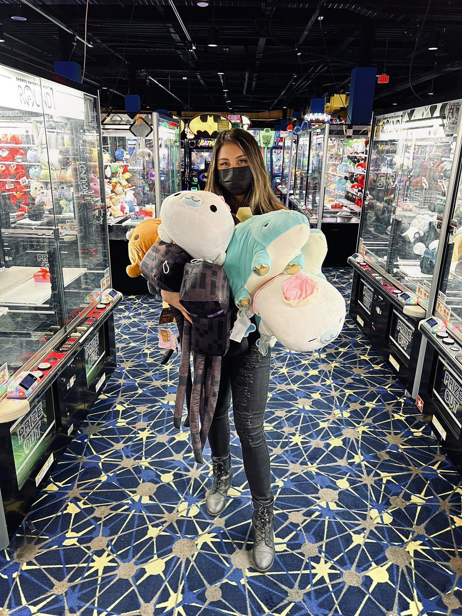 my girl was not playin tonight 🕹
<a href="/daphnejade_/">daph</a>