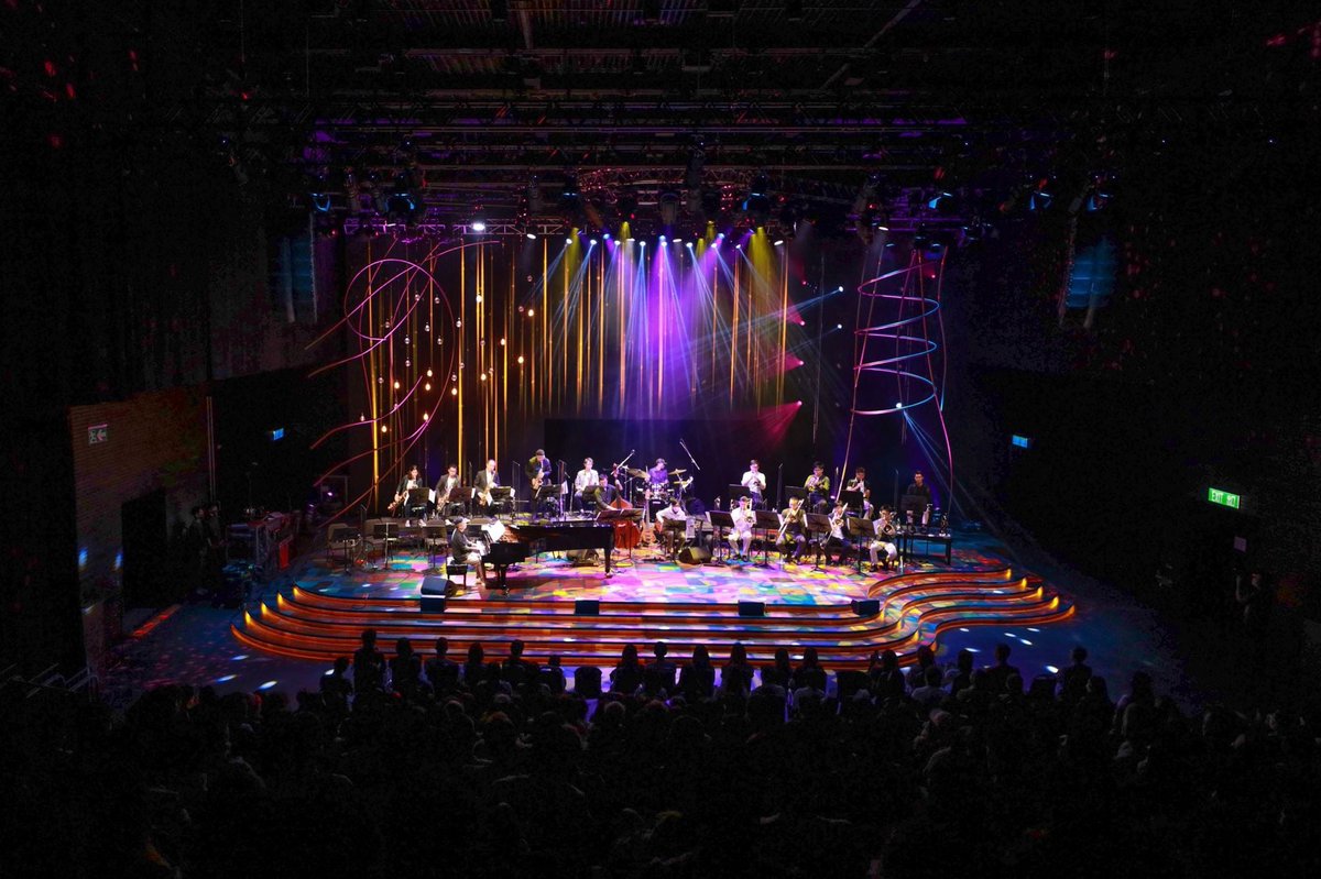 westkhongkong's tweet photo. Thank you for joining #Freespace #Jazz Fest 2021!
🎺🎷🎹🎤
We had a great weekend of sunshine🌞, autumn breeze🍂, music🎵 and more!
Next, we look forward to welcoming you at the @mplusmuseum opening on 12 November.
#MPlusOpening https://t.co/sWy2cYbAQN