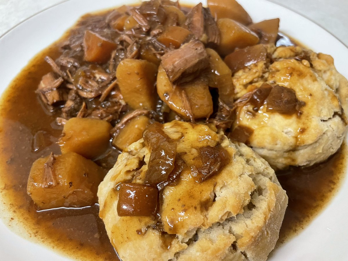 nice_pie1's tweet photo. It’s time for Nice Winter Warmers!
Beef Stew & Dumplings is always a Winner… perfect comfort food, available from our daily specials board this weekend.
#nicepie #stewanddumplings #Foodie #comfortfood #tastyfood https://t.co/Y2q9DrKcCv