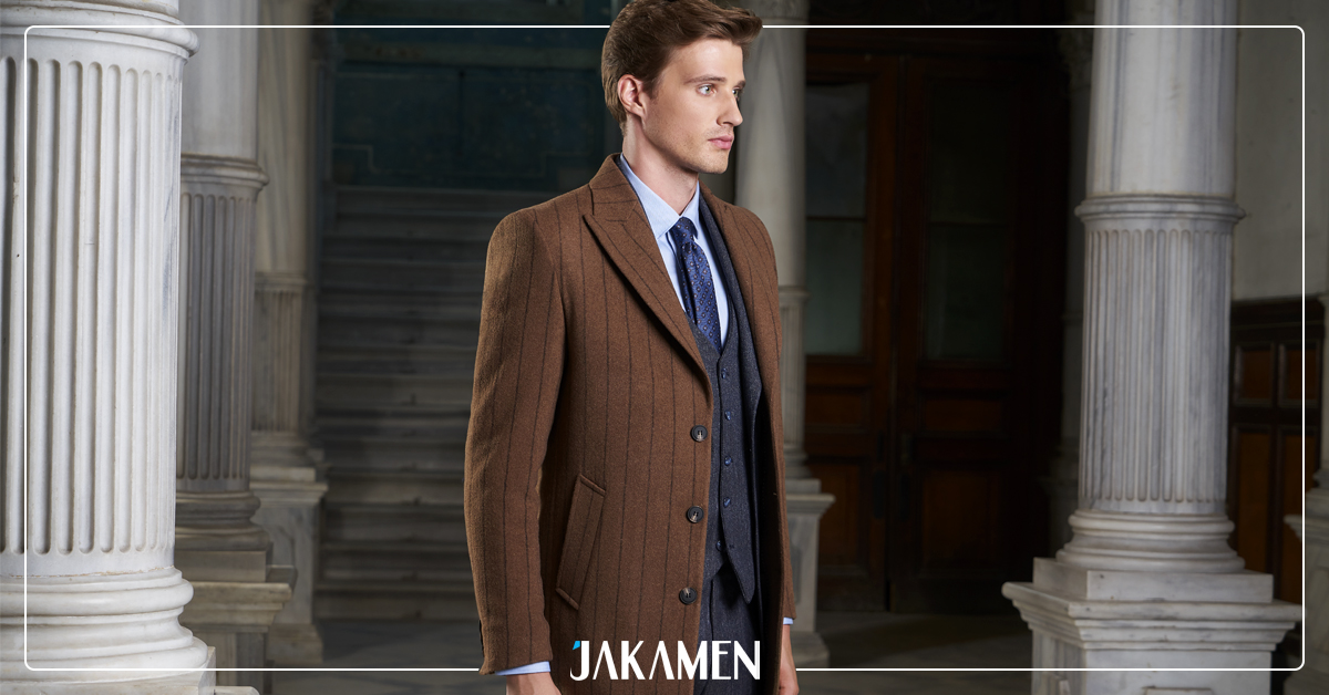 Soğuk havalarda şık görünümünüzü kaliteli vintage Jakamen kaban farkıyla tamamlayın. 😎

Ürün detay için linke tıkla;
bit.ly/2Y7H9LD

#erkek #kaban #mont #jakamen #giyim