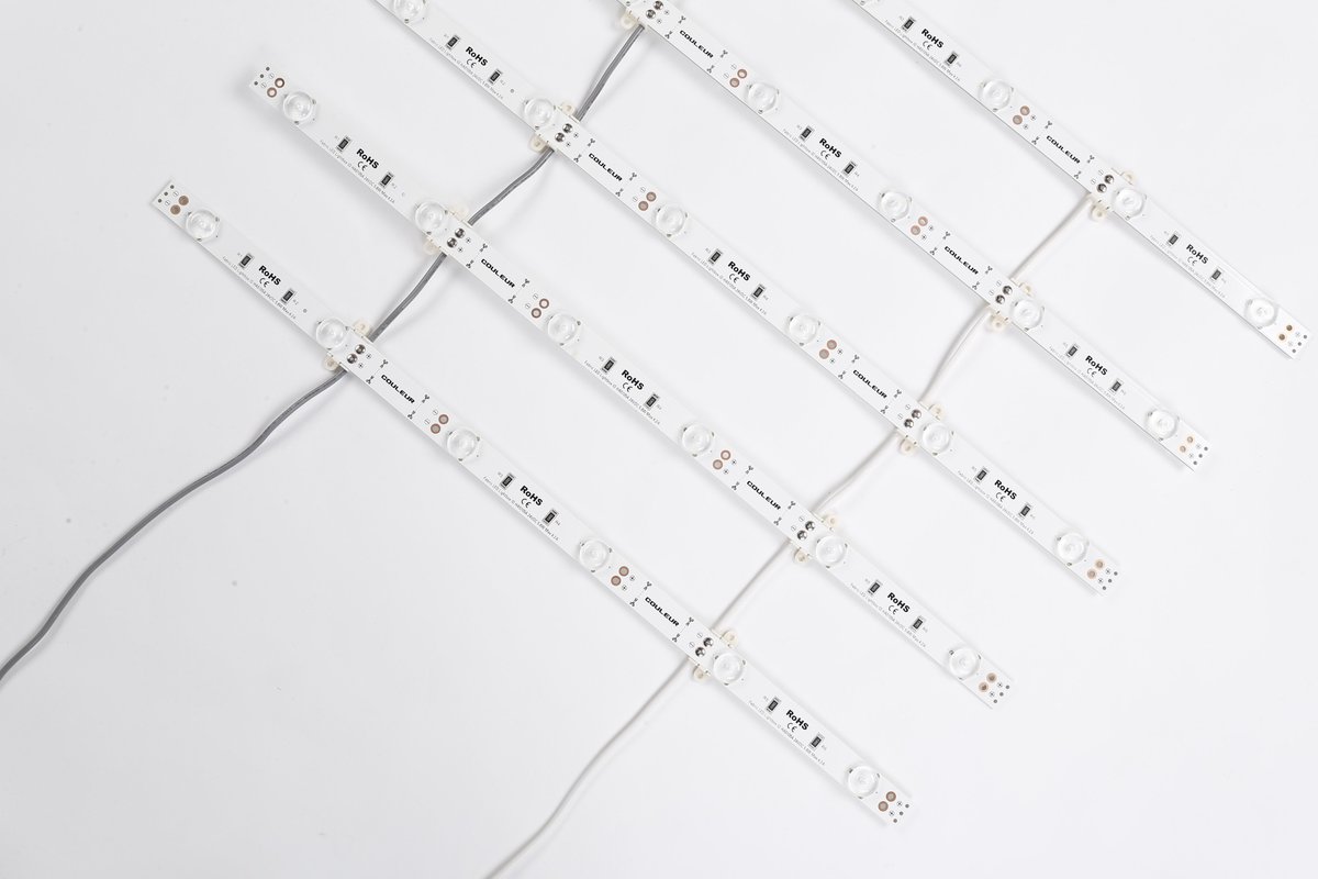 Sandy93287596's tweet image. Project : HUAWEI FLAGSHIP STORE.
Product : LED Curtain &amp;amp; LED Board Lighting
Color Temp : 6000-7000K
We could according to your request to custmoized different size for your ceiling.
#lighting #Backlight #CeilingProject