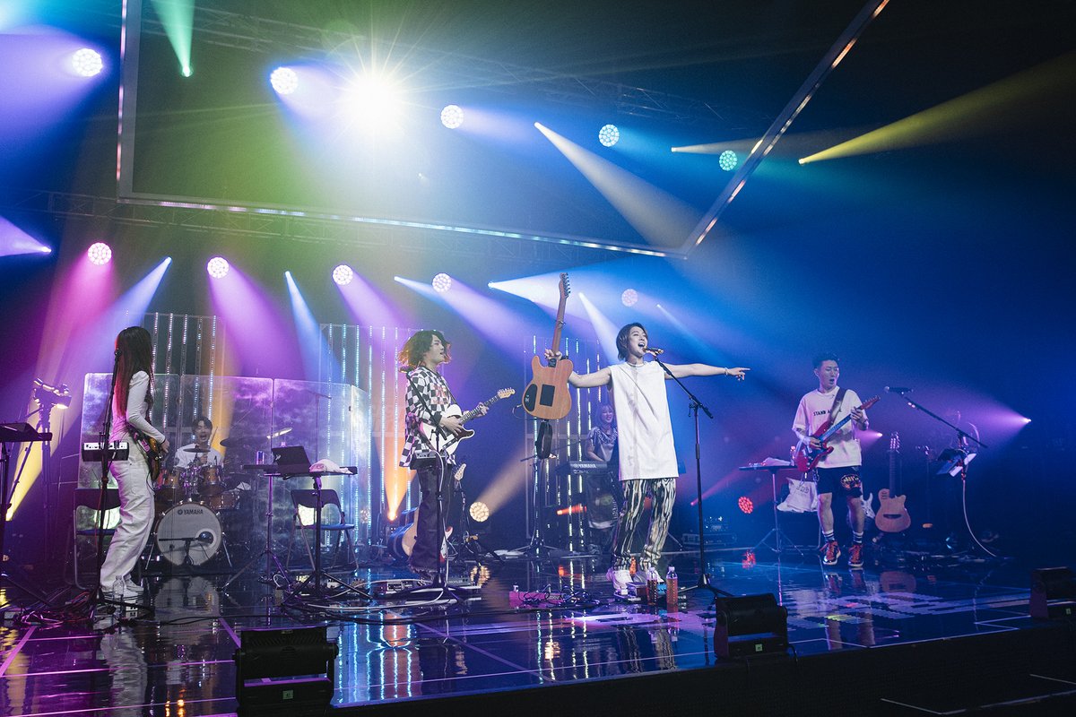 #HENECIA! <a href="/khj_heneciatwt/">KIMHYUNJOONG</a> の[KIM HYUN JOONG Monthly Concert ‘Prism Time’]の最終コンサート11月になります!

VIOLETをお見逃しなく!💜
チケットはこちらから!🎟️mmt.fans/MRaf
🗓️: 2021年11月6日 (土) 19:00 KST

ORANGE公演からのスペシャルフォトを思い出の記念に!😉🧡