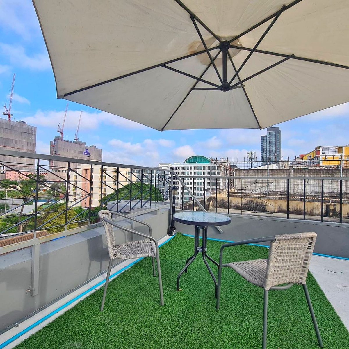 CINNAMON635o's tweet photo. loft99 🏬 room for rent! 
ห้องพักสไตล์ลอฟท์
ซอยรามคำแหง 42
🎉 พิเศษโปรโมชั่นเริ่มต้น 2,999 บาท/เดือน!! 
📱 โทร 094-494-9623 / 099-289-4156
#ห้องพักรามคำแหง #รามคําแหง #หาห้องพัก #ห้องพัก #ห้องเช่า #ที่พัก #คอนโด #หอพัก  #ลาดพร้าว #หัวหมาก #ห้องพักราคาถูก #มินิมอล #ลอฟท์ #มูจิ https://t.co/Zwt1TRHCy5