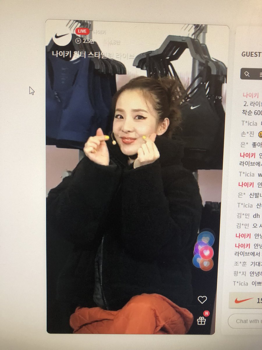 performerDARA's tweet image. DARA at the Nike Korea #MembersDay event 

#SandaraPark #산다라박