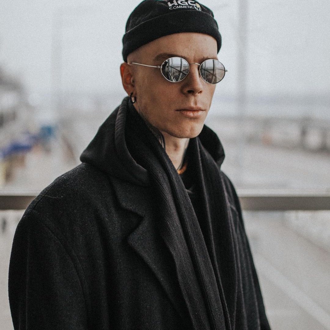 Hey <a href="/coneyislandsq/">𝐂𝐎𝐍𝐄𝐘 𝐈𝐒𝐋𝐀𝐍𝐃.</a>, ya llegué. 

Damian Jäger. 
Bailarín y modelo.
26 años.
Dmitriy Toporinskiy.