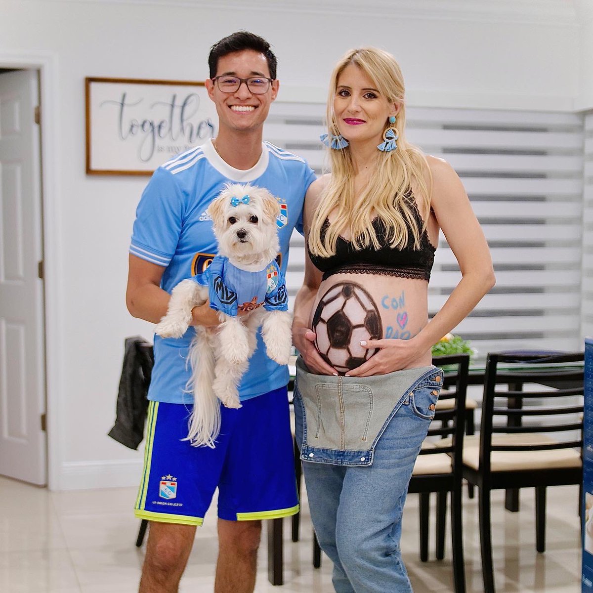 tonysuccar's tweet photo. ⚽️🎨 Baby Sugar 👶🏻🤰 #halloween vibes #latepost @laurensuccar ❤️ https://t.co/zfrX83m6F3