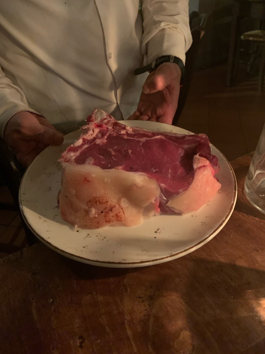 headsofmeat's tweet photo. Meathead shoutout from Florence, 🇮🇹 https://t.co/16FSUMsW9f