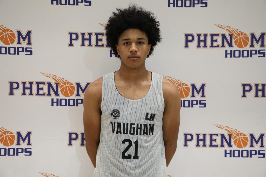 6'7 Matai Baptiste (@CombineNTGoats ) has been really good on both ends of the court. Making 3-pointers, but his defense and hustle plays have been so important.

#PhenomHoops