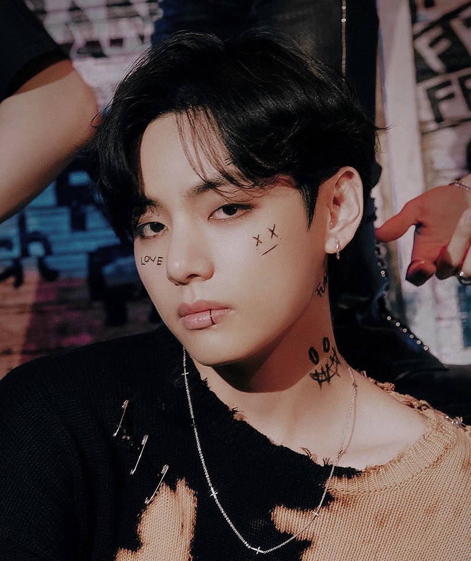 — 𝐕𝐚𝐧𝐭𝐞 𝐛𝐞𝐚𝐫 𐤀 tweet media