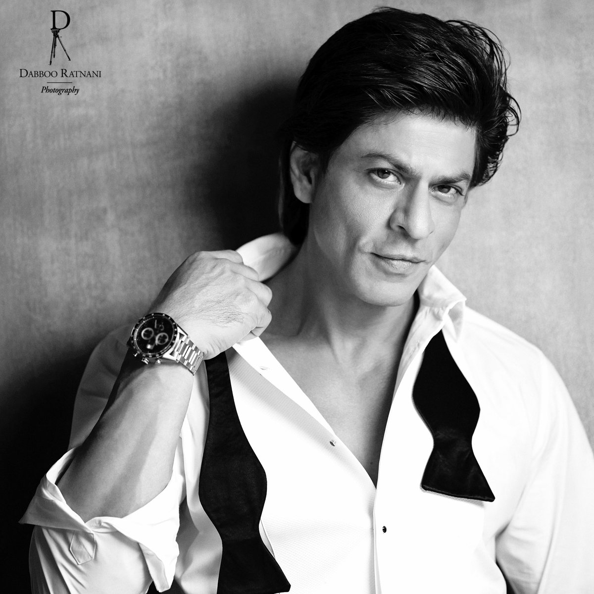 sruthips's tweet photo. I wish you a Beautiful Birthday. 
My Hero SRK🎂🥰💜
#HappyBirthdaySRK 
#KingKhan https://t.co/mecj1zGLnD