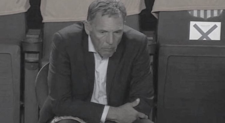 LA MUÑECA tweet media