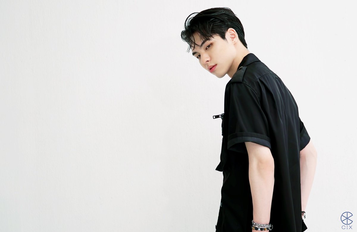 hourly_cix's tweet photo. #병곤 #BYOUNGGON #BX #CIX #CIX_BE_OK #씨아이엑스_OK_PROLOGUE @CIX_Official @CIX_twt https://t.co/pLSgLpWDtt