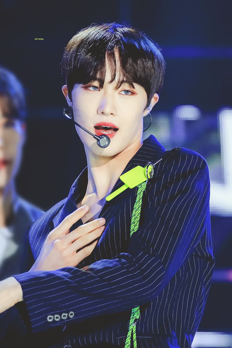 hourly_cix's tweet photo. #현석 #HYUNSUK #CIX #씨아이엑스 #CIX_BE_OK #씨아이엑스_OK_PROLOGUE @CIX_Official @CIX_twt https://t.co/f8uGKMsAIn