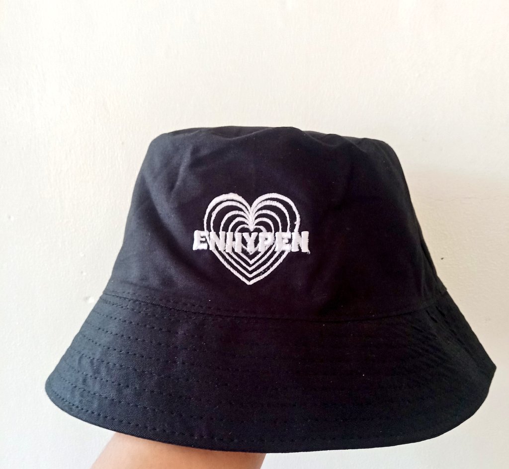 myhoonki's tweet photo. Recieved my bucket hat today! I really love the quality plus you can get this at a very affordable price!! Thank you @b3tterdaze ❤🙌 https://t.co/IoY5MDhPat