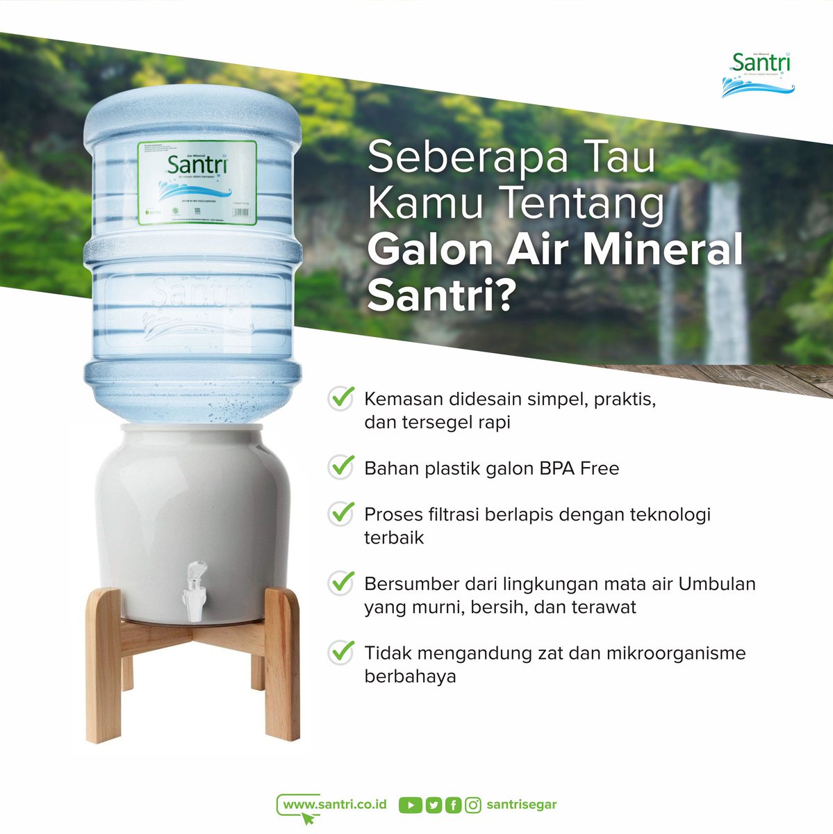 SantriSegar's tweet photo. Tidak hanya dalam bentuk gelas &amp; botol, Air Mineral Santri juga tersedia dalam bentuk galon 19 liter. 

Galon juga sudah BPA Free. Artinya bebas dari kandungan zat kimia sintetis (Bishpenol-A) yang membahayakan kesehatan tubuh.

#AirMineralSantri #GalonSantri https://t.co/zhSuenHwGX